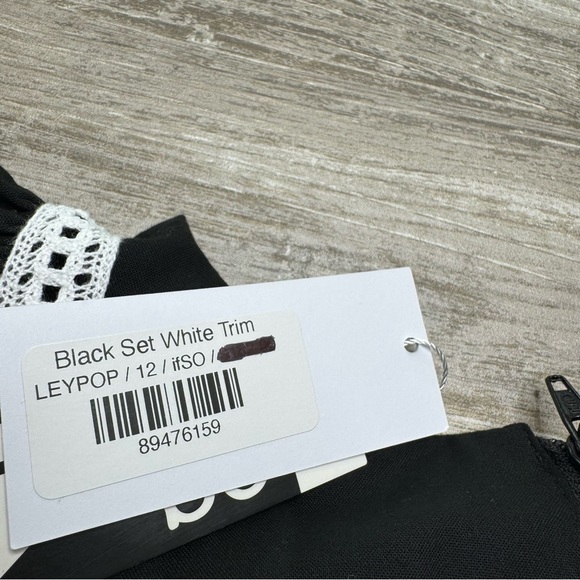 IF SO Black White Trim Two Piece Dress Size 10/12 - Picture 10 of 13